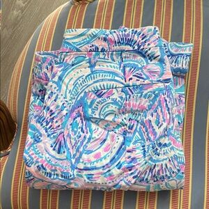 “happy as a Clam” Lilly Pulitzer Blue and Pink Patterned Chino style pants